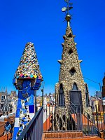 Дворец Гуэля (Palau Guell) фото