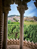 Памятник Коломаресу (Castillo de Colomares) фото