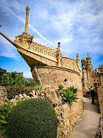 Памятник Коломаресу (Castillo de Colomares) фото