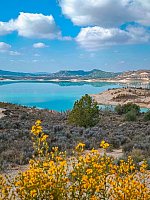 Водохранилище Эмбальсе де ла Педрера (Embalse de la Pedrera) фото