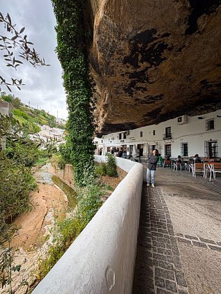 Сетениль-де-лас-Бодегас (Setenil de las Bodegas) фото 15