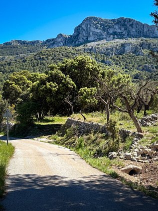 Хайкинговый маршрут к аркам Els Arcs de Castell de Castells фото 1