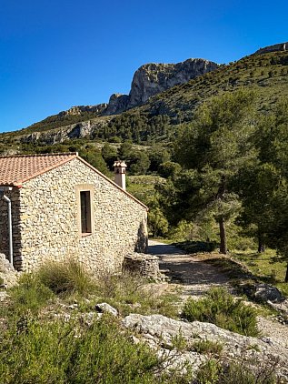 Хайкинговый маршрут к аркам Els Arcs de Castell de Castells фото 14