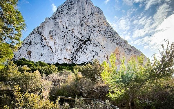 Скала Ифач в Кальпе (Penon de Ifach)