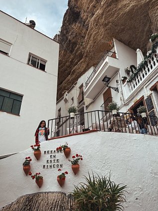 Сетениль-де-лас-Бодегас (Setenil de las Bodegas) фото 6